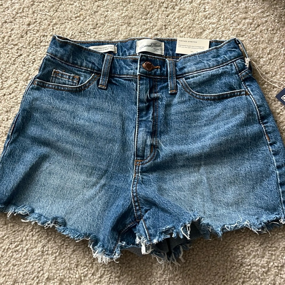 Universal Threads High Rise Jean Shorts | 2 | Denim